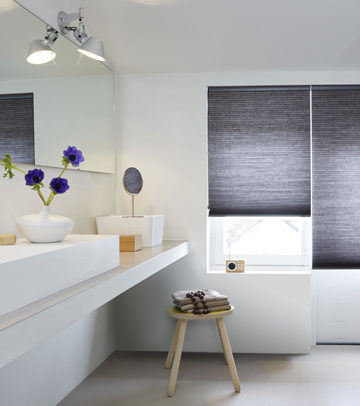 duette badkamer donkergrijs