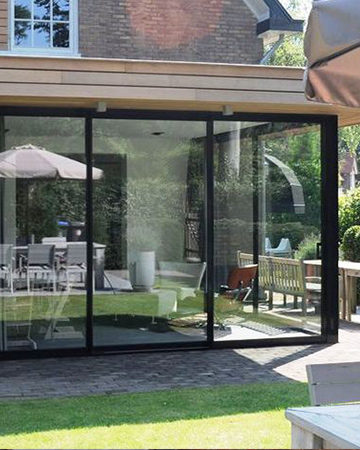 MrWoon-Raamdecoratie-aanbouw-hout-en-staal-Pinterest