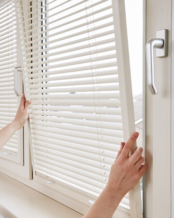 EasyClick met Silva® jaloezie 9001 6782_b - 20. Easyclick, ook voor smalle of kleine deurramen